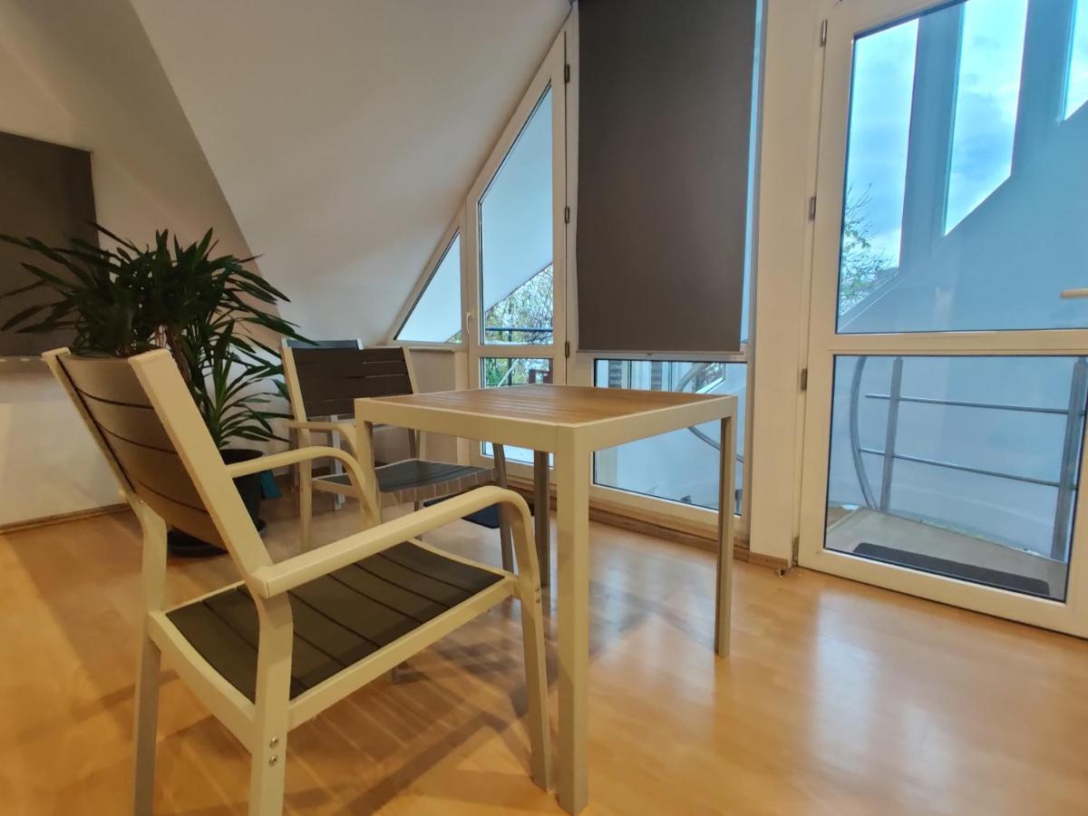 Split Crib - Chill Studio In Historic Braşov Esterno foto